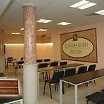 Hotel Business - Location