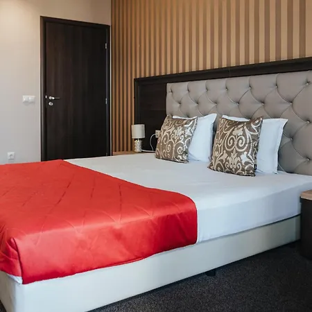 Business - Location 3*