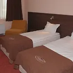 Business - Location ホテル 3*