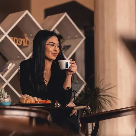 Business - Location 3*