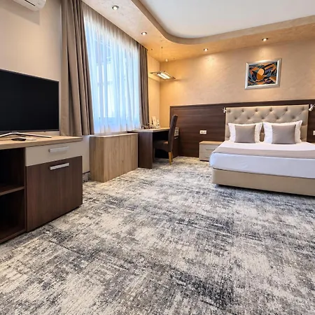Business - Location 3*