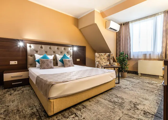 Business - Location 3*